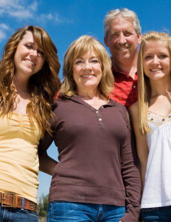 What more you should know about working for your family